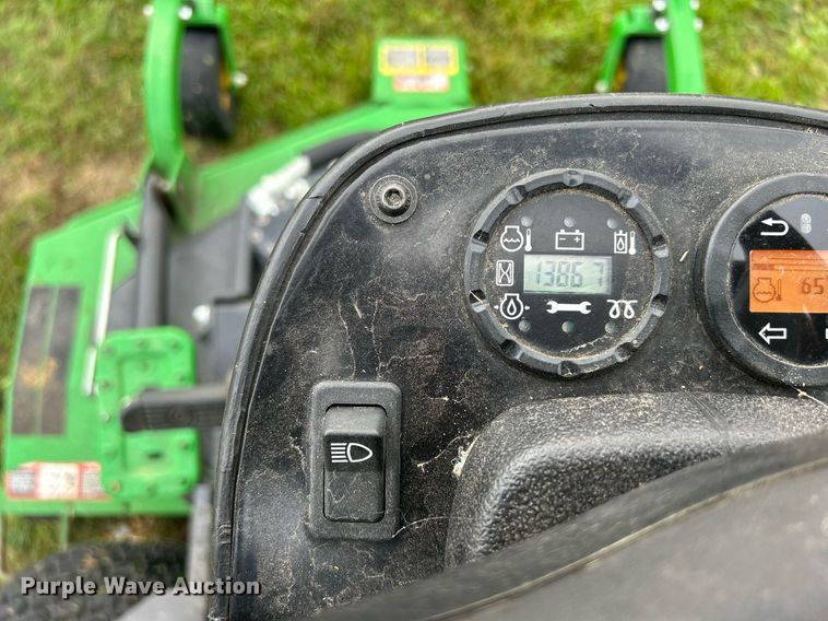 image for item MO9041 John Deere 1600 Turbo Series III  lawn mower