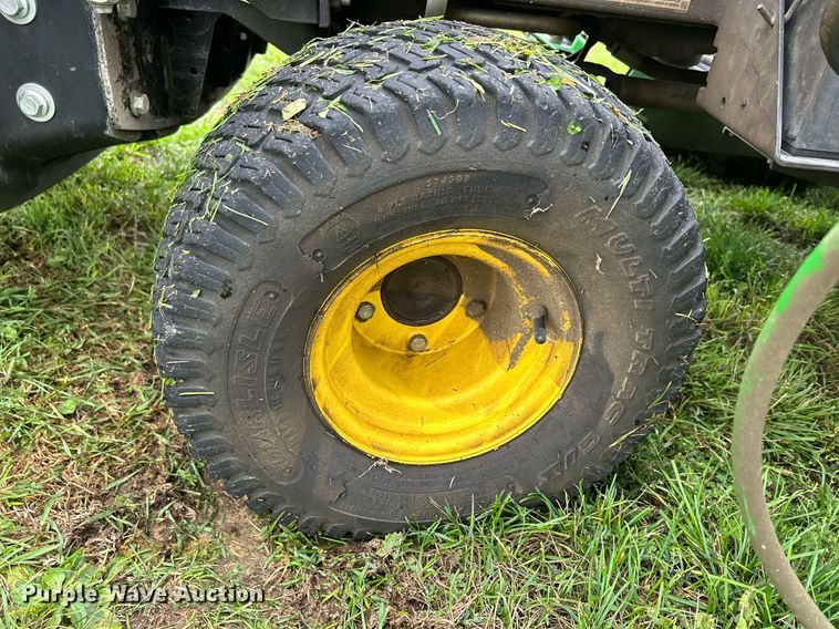 image for item MO9041 John Deere 1600 Turbo Series III  lawn mower