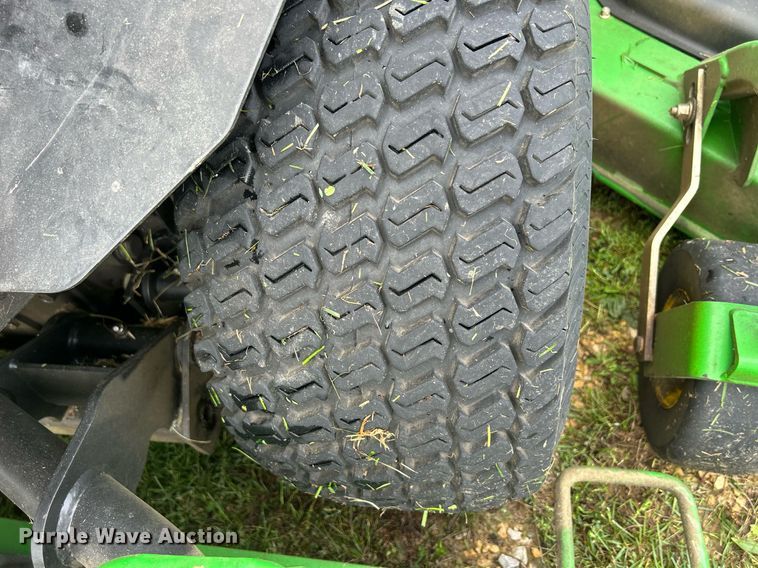 image for item MO9041 John Deere 1600 Turbo Series III  lawn mower