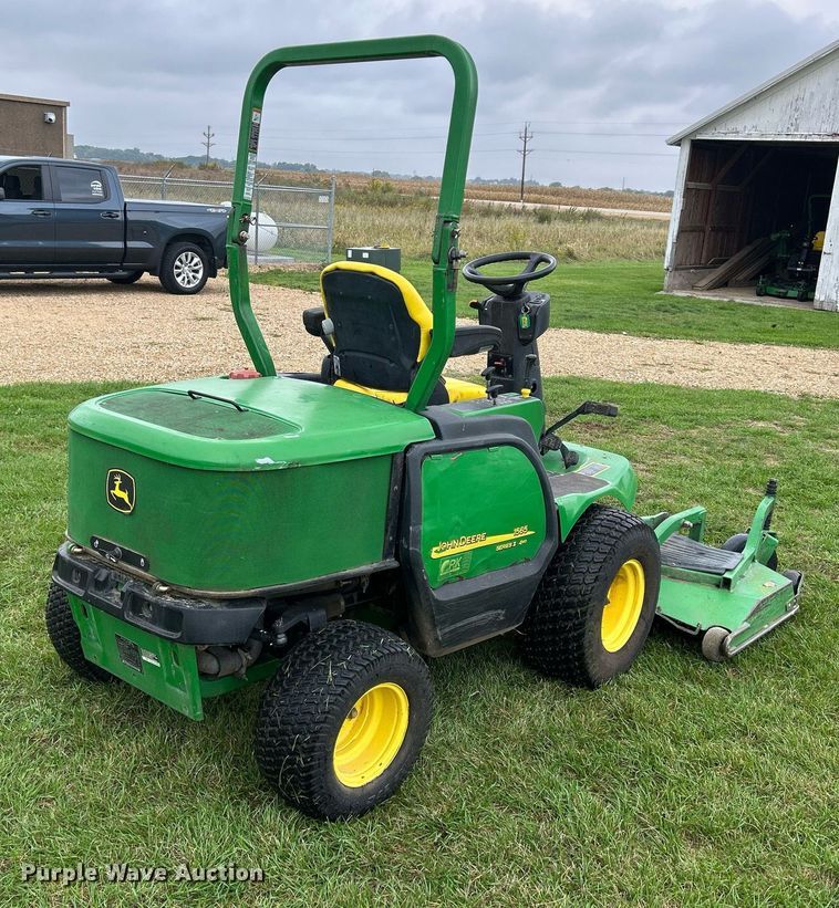 image for item MO9042 John Deere 1565  lawn mower