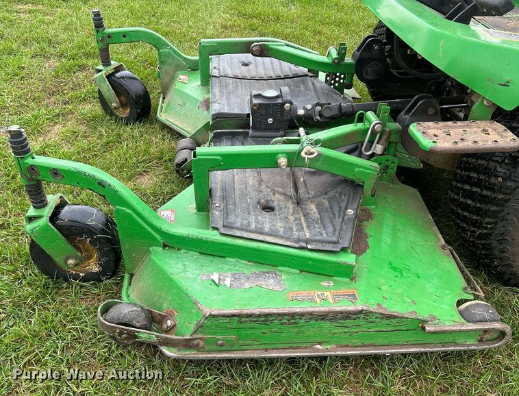 image for item MO9042 John Deere 1565  lawn mower