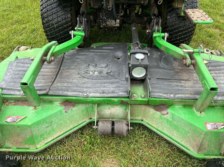 image for item MO9042 John Deere 1565  lawn mower