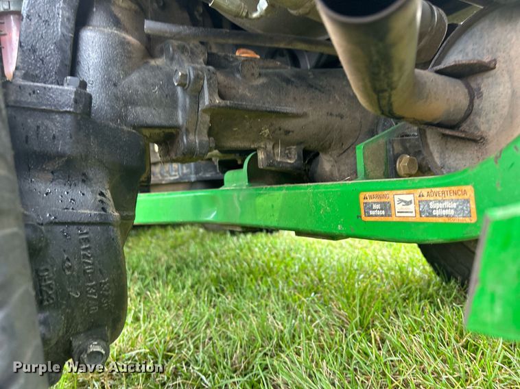 image for item MO9042 John Deere 1565  lawn mower