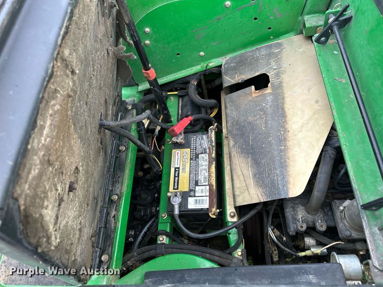 image for item MO9042 John Deere 1565  lawn mower