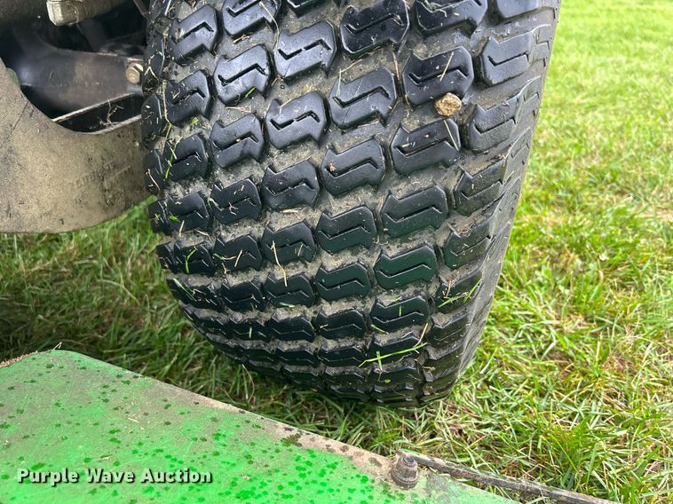 image for item MO9042 John Deere 1565  lawn mower