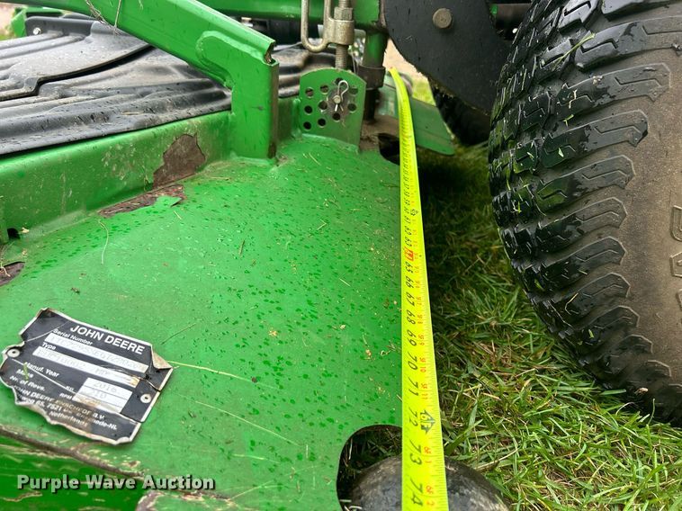 image for item MO9043 2016 John Deere 1580  lawn mower