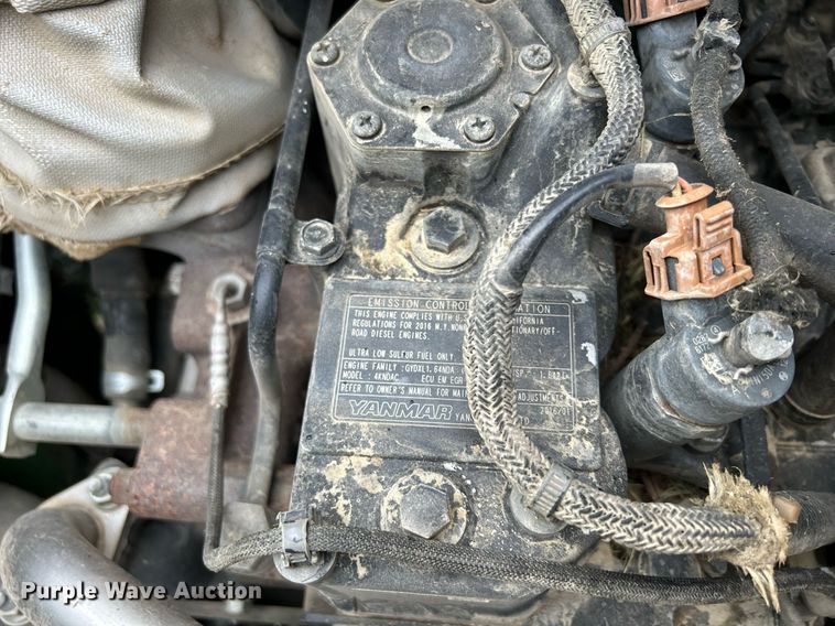 image for item MO9043 2016 John Deere 1580  lawn mower