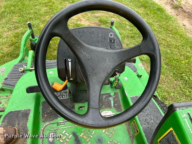 image for item MO9043 2016 John Deere 1580  lawn mower