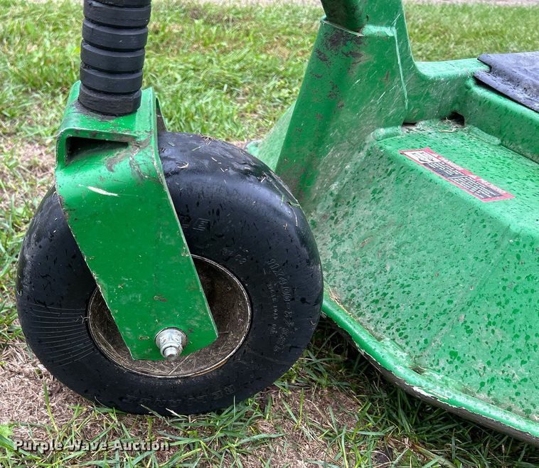 image for item MO9043 2016 John Deere 1580  lawn mower