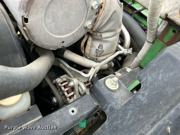 image for item MO9044 John Deere 1580  lawn mower