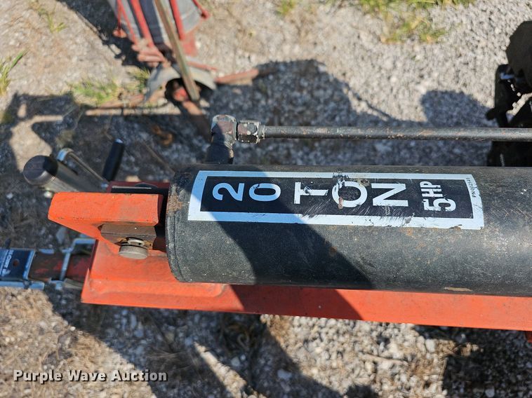 image for item MP9402 Brave  log splitter