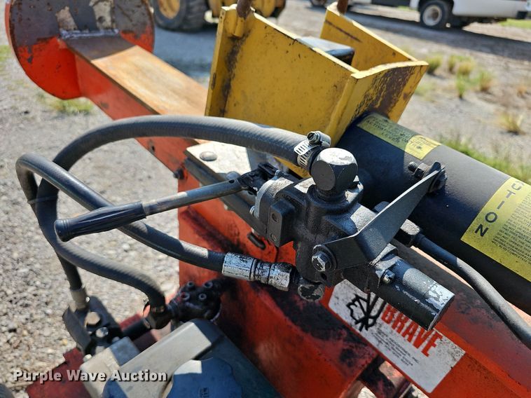 image for item MP9402 Brave  log splitter