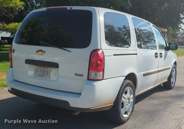 image for item MX9389 2008 Chevrolet Uplander  van