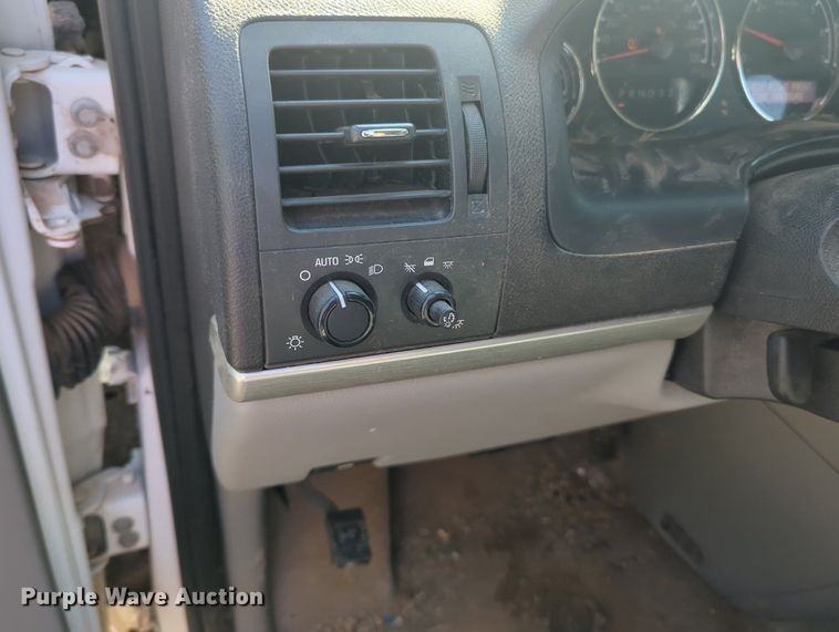 image for item MX9389 2008 Chevrolet Uplander  van