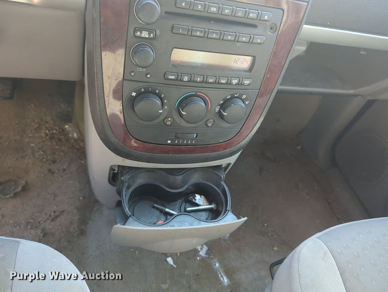 image for item MX9389 2008 Chevrolet Uplander  van