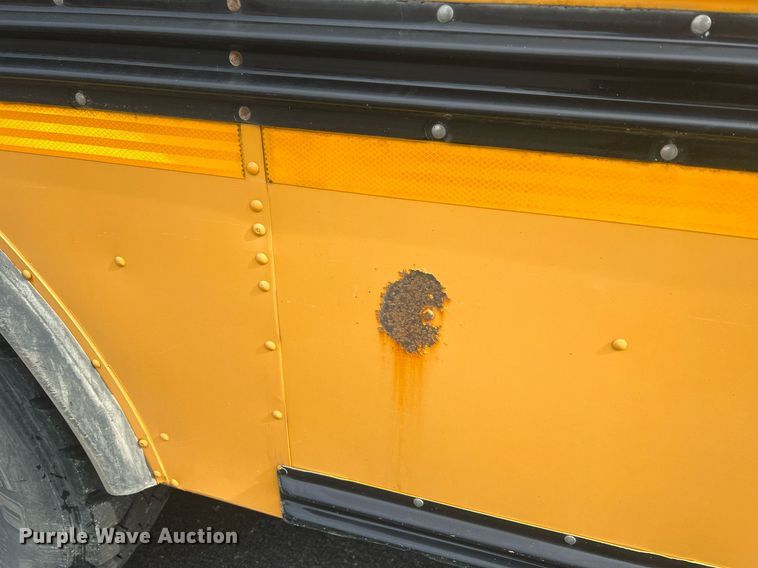 image for item NA9098 2007 Blue Bird  school bus