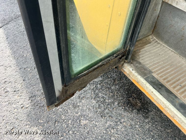 image for item NA9098 2007 Blue Bird  school bus