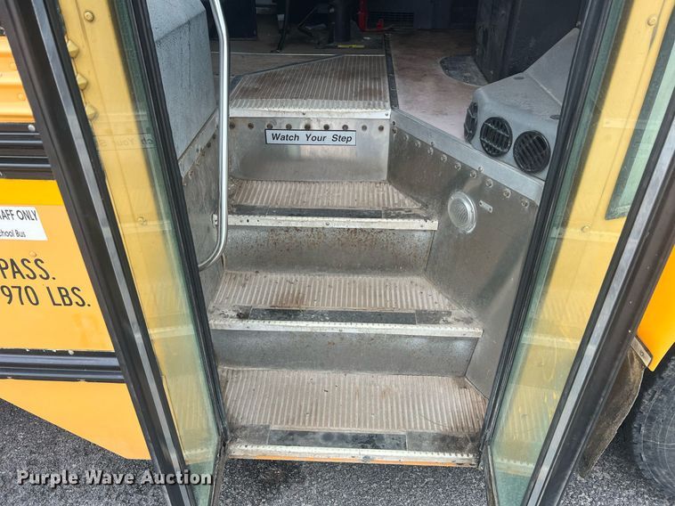 image for item NA9098 2007 Blue Bird  school bus