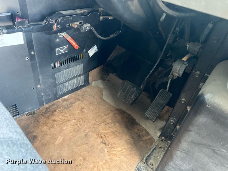 image for item NA9098 2007 Blue Bird  school bus