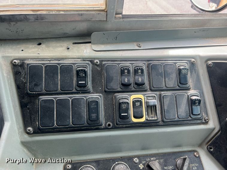 image for item NA9098 2007 Blue Bird  school bus