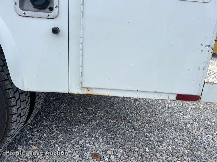 image for item NA9171 2006  Ford F450 Super Duty XL  utility / service truck