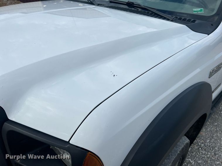 image for item NA9171 2006  Ford F450 Super Duty XL  utility / service truck