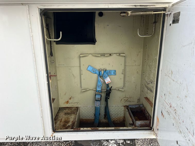 image for item NA9171 2006  Ford F450 Super Duty XL  utility / service truck