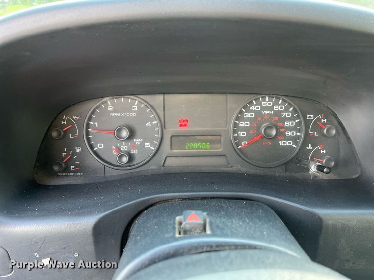 image for item NA9171 2006  Ford F450 Super Duty XL  utility / service truck