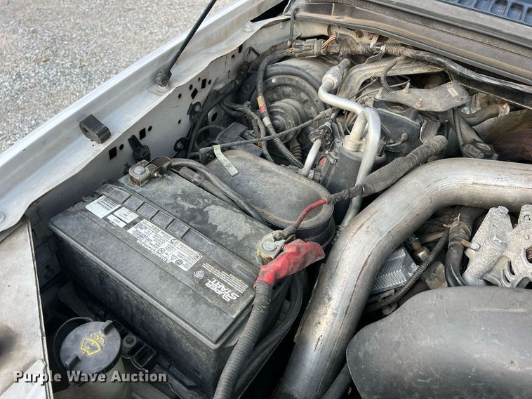 image for item NA9171 2006  Ford F450 Super Duty XL  utility / service truck