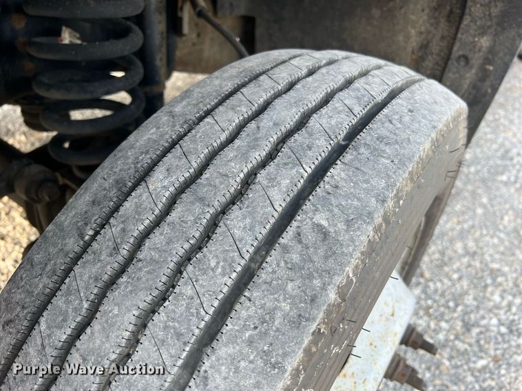 image for item NA9171 2006  Ford F450 Super Duty XL  utility / service truck