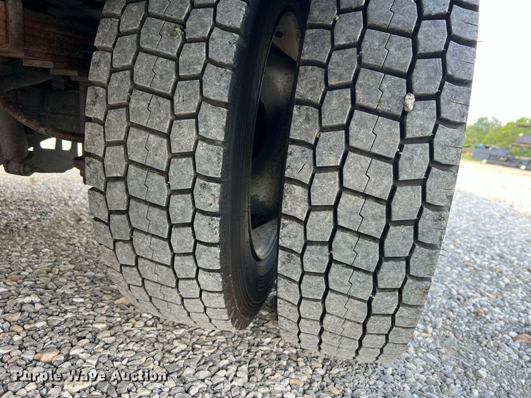 image for item NA9171 2006  Ford F450 Super Duty XL  utility / service truck