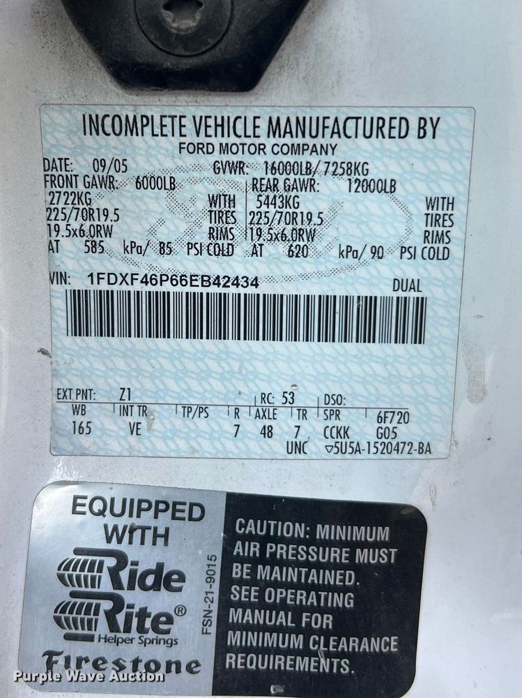 image for item NA9171 2006  Ford F450 Super Duty XL  utility / service truck