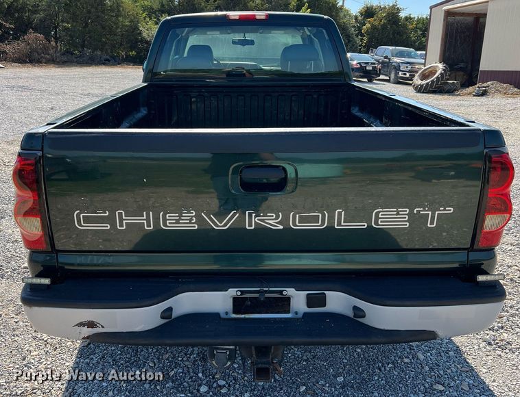 image for item NA9188 2006 Chevrolet Silverado 1500  Ext. Cab pickup truck
