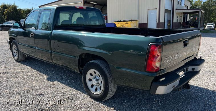 image for item NA9188 2006 Chevrolet Silverado 1500  Ext. Cab pickup truck