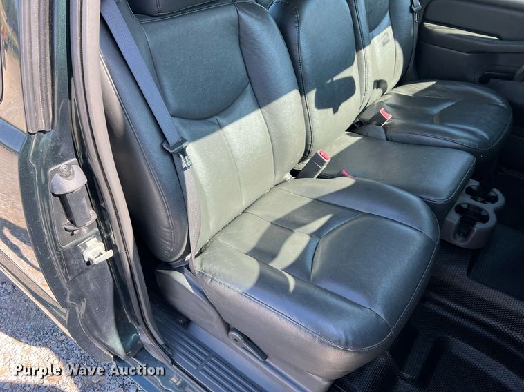 image for item NA9188 2006 Chevrolet Silverado 1500  Ext. Cab pickup truck