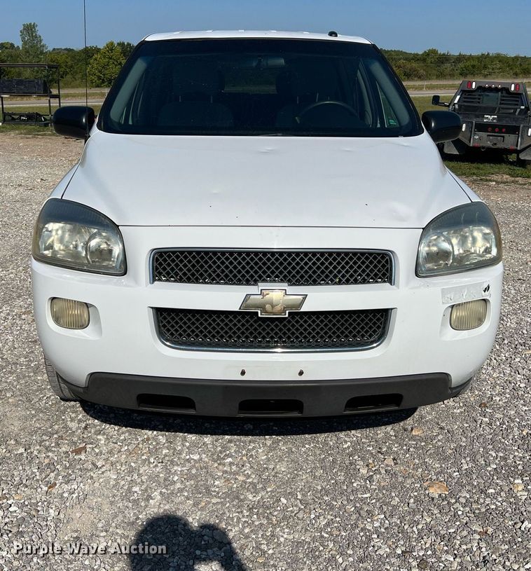 image for item NA9189 2007 Chevrolet Uplander LS  van