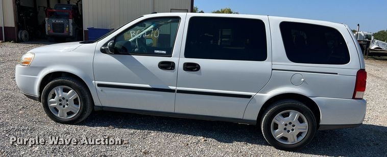 image for item NA9189 2007 Chevrolet Uplander LS  van