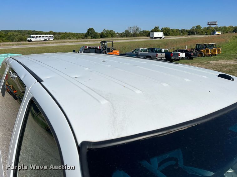 image for item NA9189 2007 Chevrolet Uplander LS  van