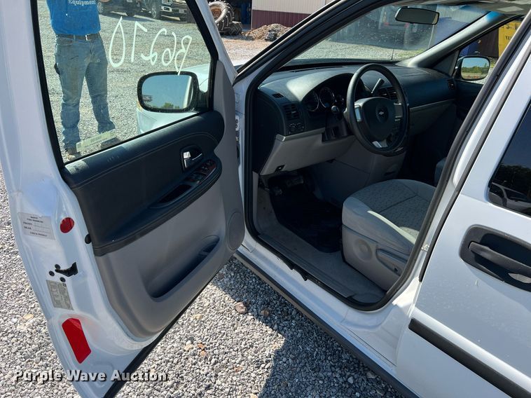 image for item NA9189 2007 Chevrolet Uplander LS  van