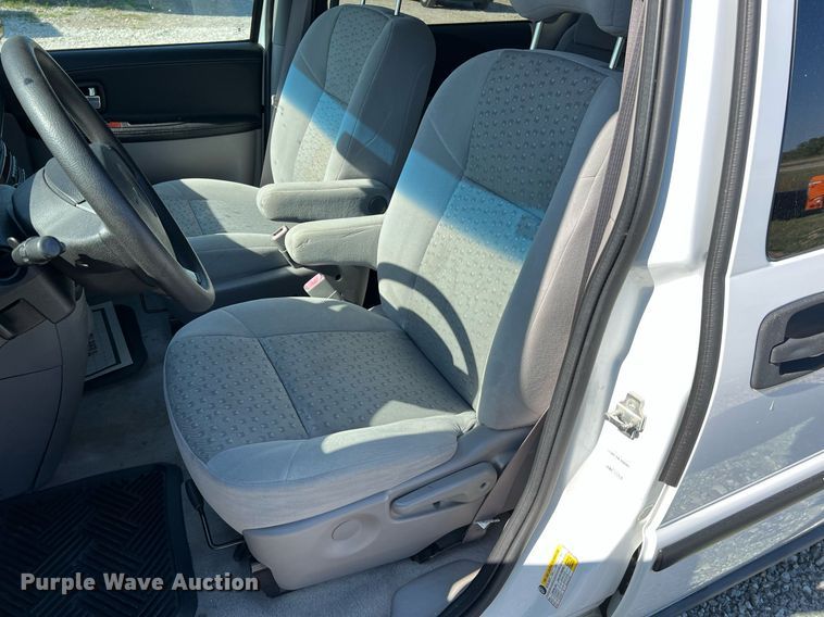 image for item NA9189 2007 Chevrolet Uplander LS  van