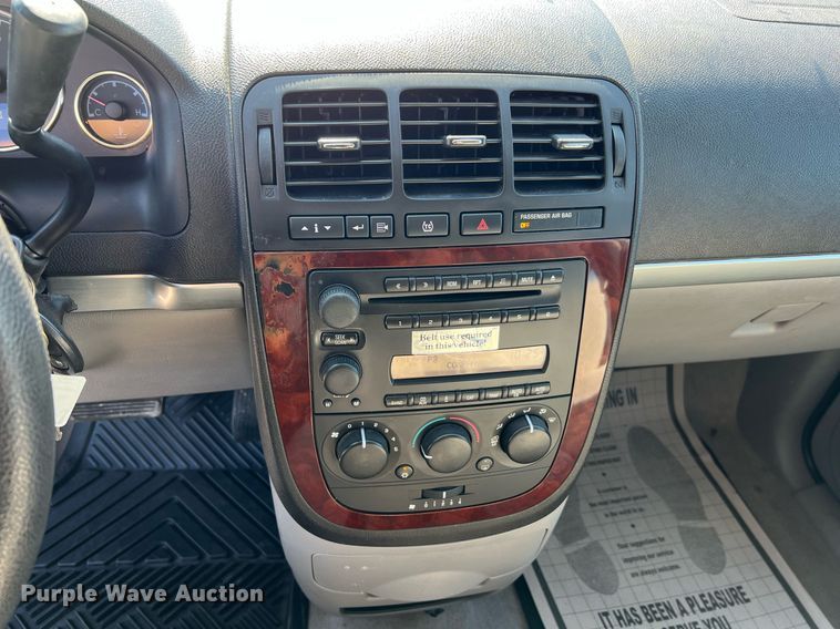 image for item NA9189 2007 Chevrolet Uplander LS  van