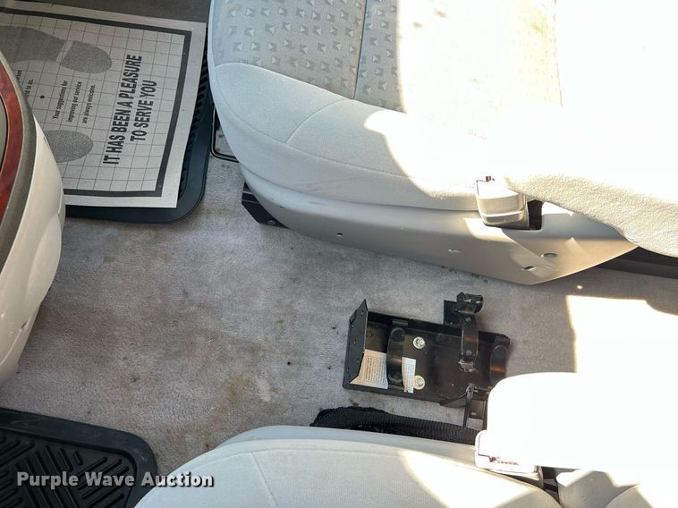 image for item NA9189 2007 Chevrolet Uplander LS  van