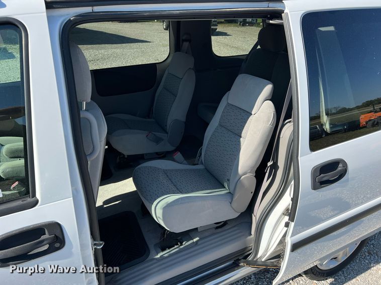 image for item NA9189 2007 Chevrolet Uplander LS  van