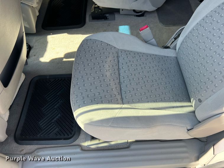 image for item NA9189 2007 Chevrolet Uplander LS  van