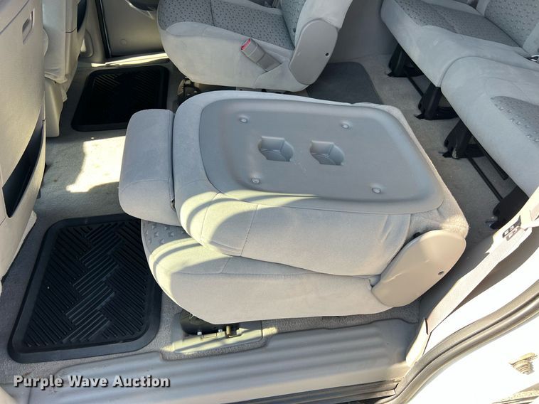 image for item NA9189 2007 Chevrolet Uplander LS  van