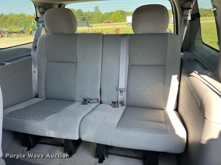 image for item NA9189 2007 Chevrolet Uplander LS  van