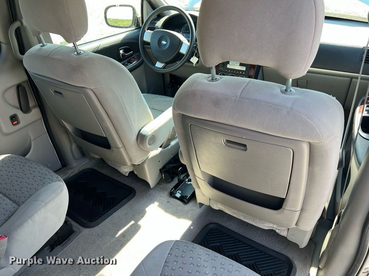 image for item NA9189 2007 Chevrolet Uplander LS  van