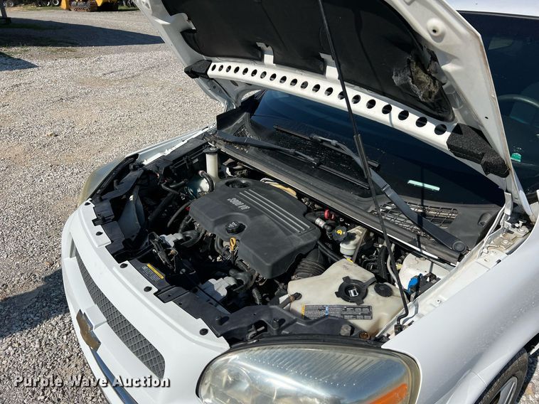 image for item NA9189 2007 Chevrolet Uplander LS  van