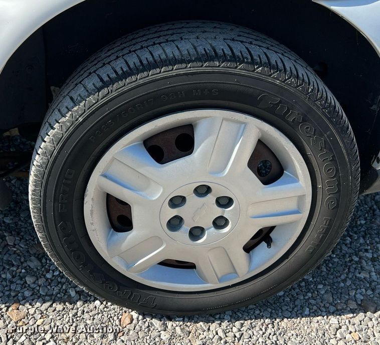 image for item NA9189 2007 Chevrolet Uplander LS  van