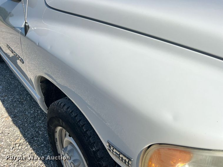 image for item NA9190 2005 Dodge Ram 2500  utility bed pickup truck